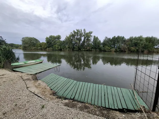 Eladó nyaraló Békésszentandrás 80 nm