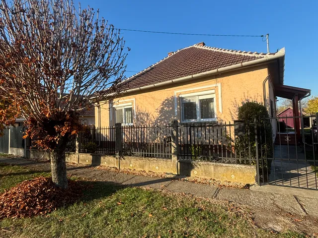 Eladó ház Tiszavasvári 72 nm