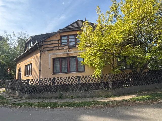 Eladó ház Tiszavasvári 171 nm