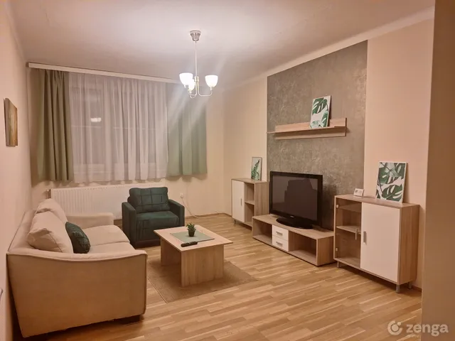 Kiadó lakás Sopron, Belváros 57 nm