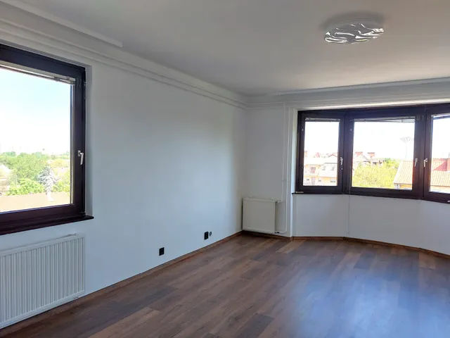 Eladó lakás Szolnok, Belváros 42 nm