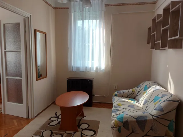 Kiadó lakás Szolnok, Belváros 57 nm