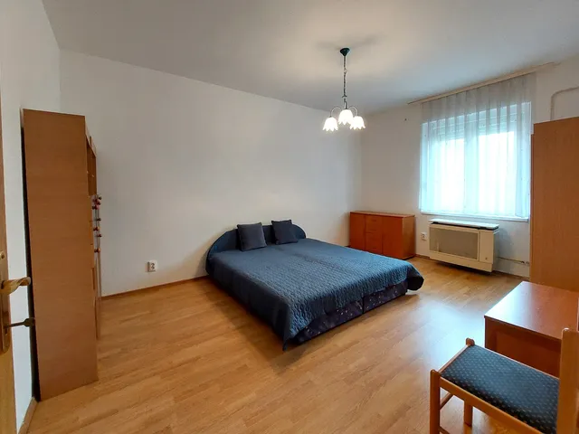 Eladó lakás Szolnok, Belváros 35 nm