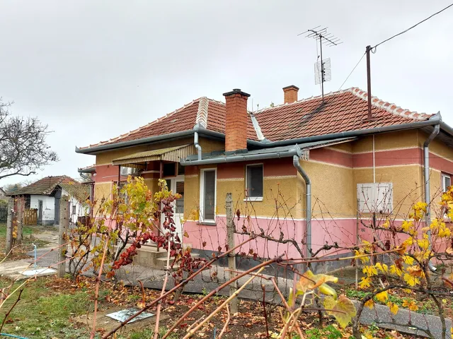 Eladó ház Törökszentmiklós, Partalja 70 nm