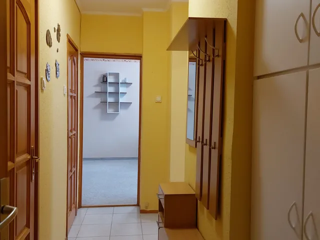 Kiadó lakás Szolnok, Tallinn 42 nm