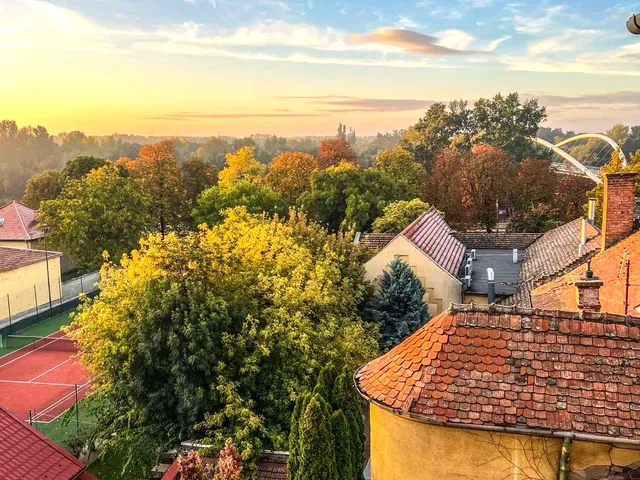 Eladó lakás Szolnok, Belváros 82 nm