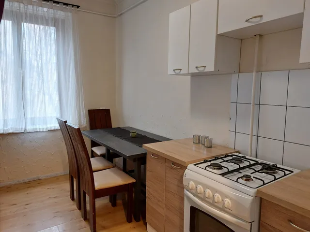 Kiadó lakás Szolnok, Belváros 36 nm