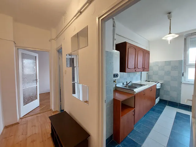 Eladó lakás Szolnok 48 nm