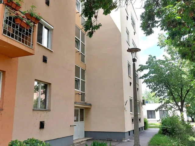 Eladó lakás Szolnok, Tallinn 56 nm