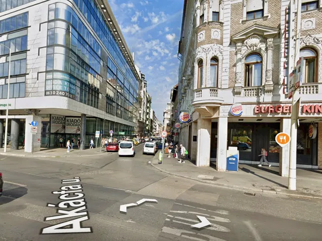 Kiadó kereskedelmi és ipari ingatlan Budapest VII. kerület, Belső-Erzsébetváros 155 nm