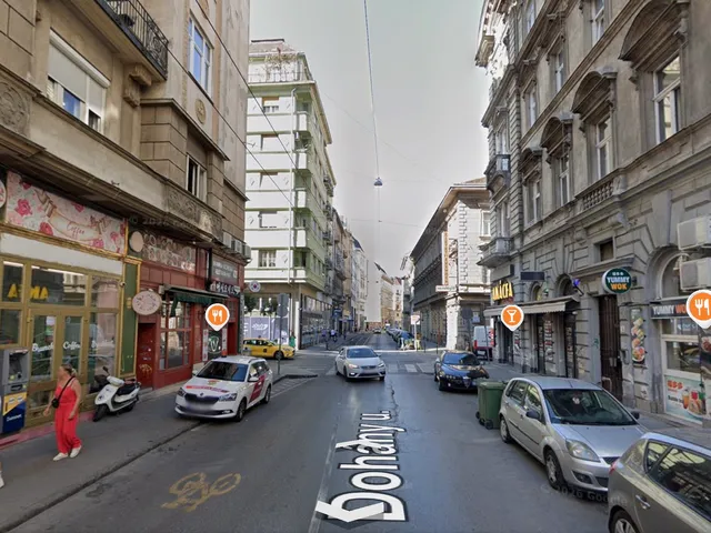 Kiadó kereskedelmi és ipari ingatlan Budapest VII. kerület, Belső-Erzsébetváros 90 nm