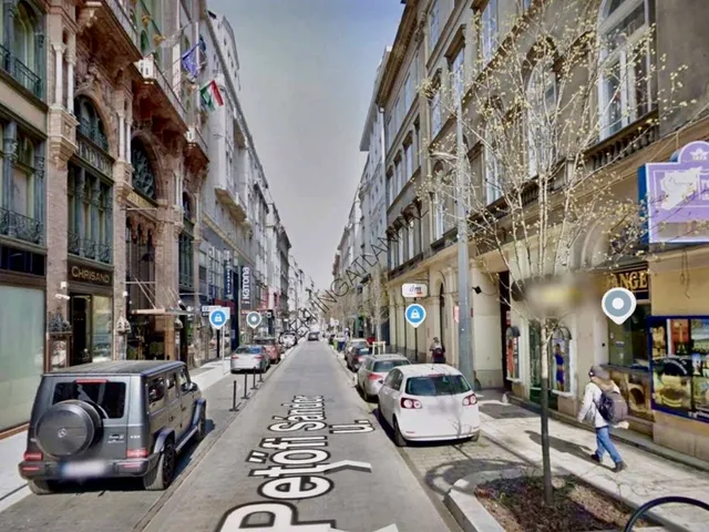Kiadó kereskedelmi és ipari ingatlan Budapest V. kerület, Belváros 110 nm