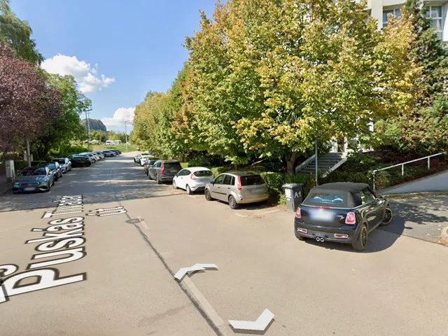 Kiadó kereskedelmi és ipari ingatlan Budaörs, Városközpont 310 nm