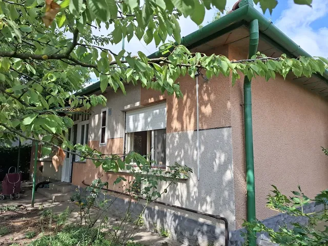 Eladó ház Üllő 60 nm