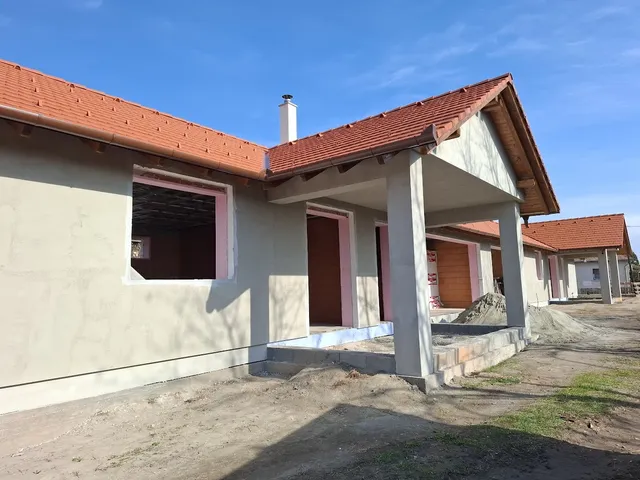 Eladó ház Vasad 113 nm