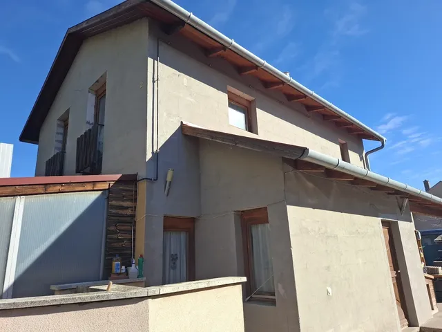 Eladó ház Üllő 115 nm