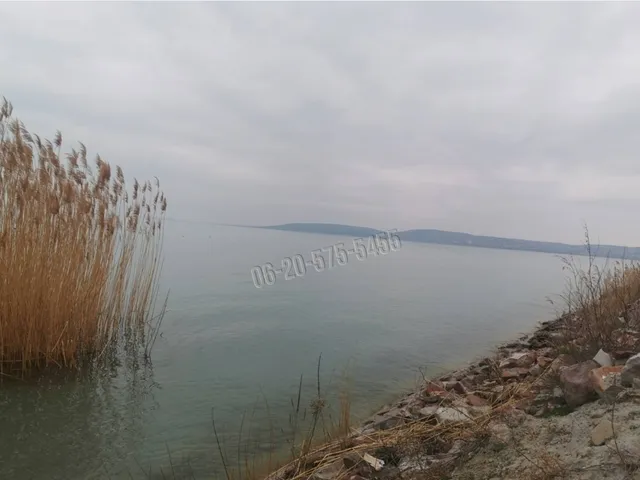 Eladó telek Balatonkenese 22000 nm