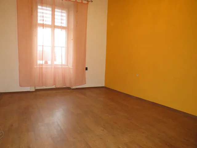 Eladó lakás Sopron, Belváros 48 nm