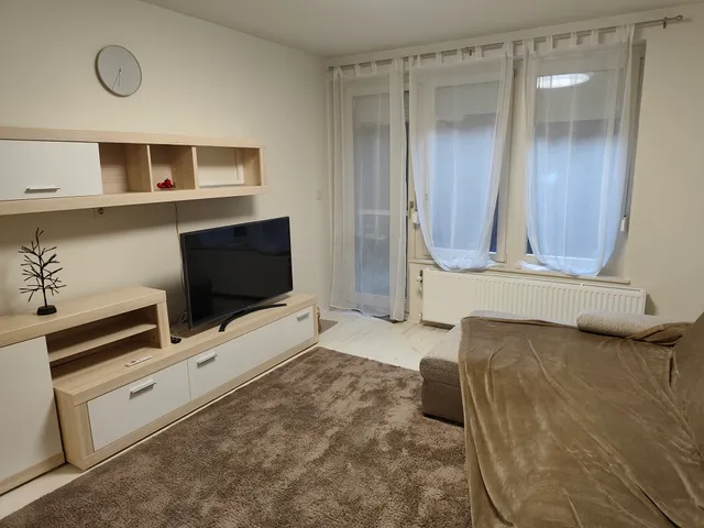 Eladó lakás Sopron, Belváros külső 57 nm