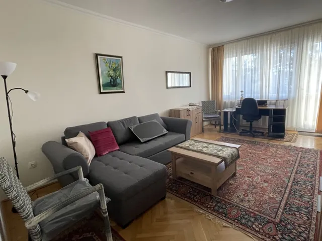 Kiadó lakás Debrecen, Nagyerdő 74 nm