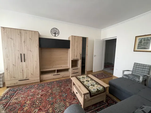 Kiadó lakás Debrecen, Nagyerdő 74 nm