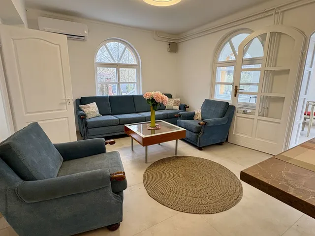 Kiadó ház Debrecen, Nyulas 140 nm