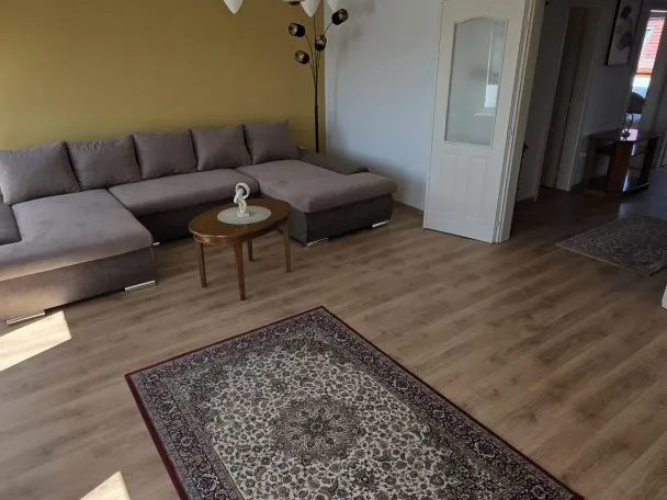 Kiadó lakás Debrecen 70 nm
