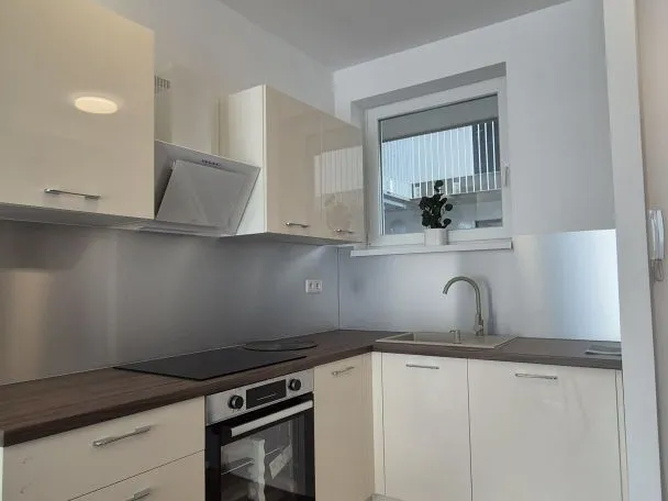 Eladó lakás Debrecen, Homokkert 62 nm