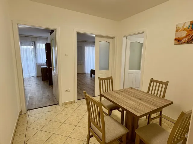 Kiadó lakás Debrecen, Nagyerdő 81 nm