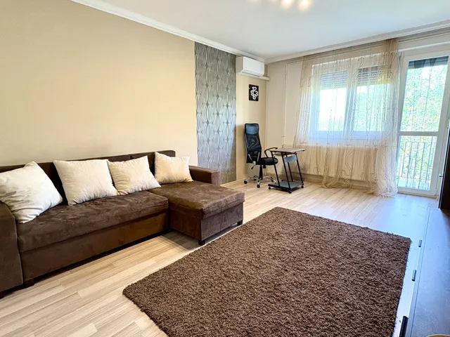 Kiadó lakás Debrecen, Sestakert 52 nm