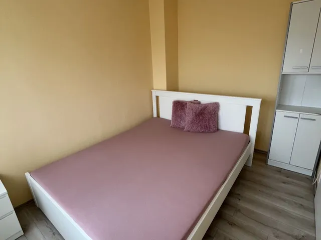 Kiadó lakás Debrecen, Nagyerdőalja 52 nm