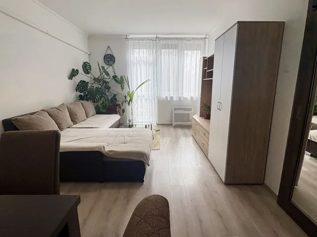 Kiadó lakás Debrecen, Júliatelep 43 nm