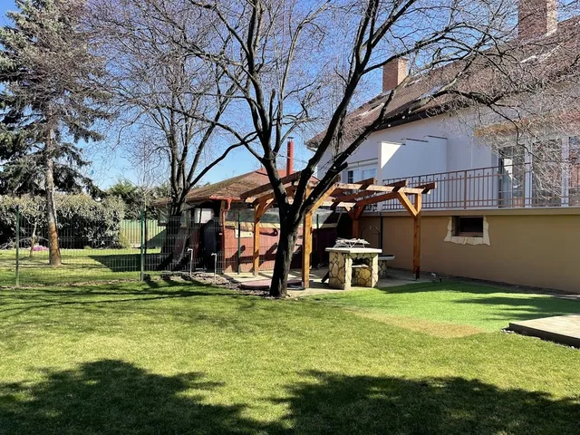 Eladó ház Debrecen, Hatvan utcai kert 132 nm