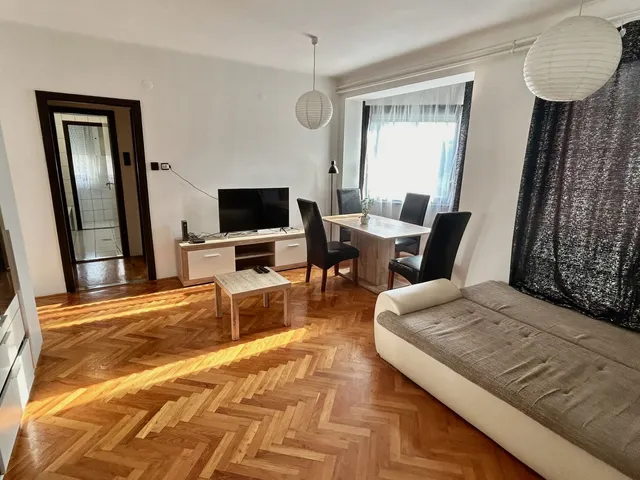 Kiadó lakás Debrecen, Széchenyikert 52 nm