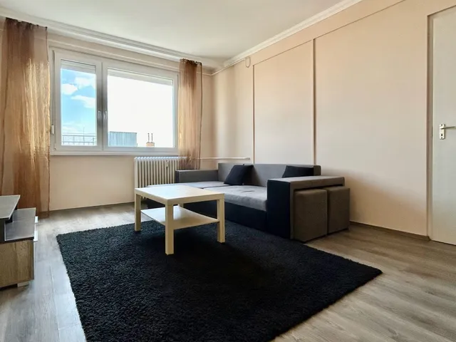 Kiadó lakás Debrecen, Belváros 68 nm