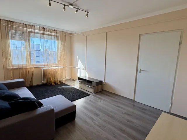 Kiadó lakás Debrecen, Belváros 68 nm