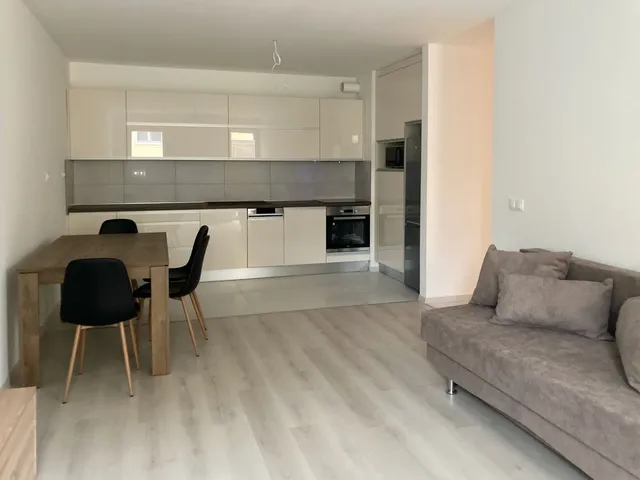 Eladó lakás Debrecen, Ispotály 64 nm
