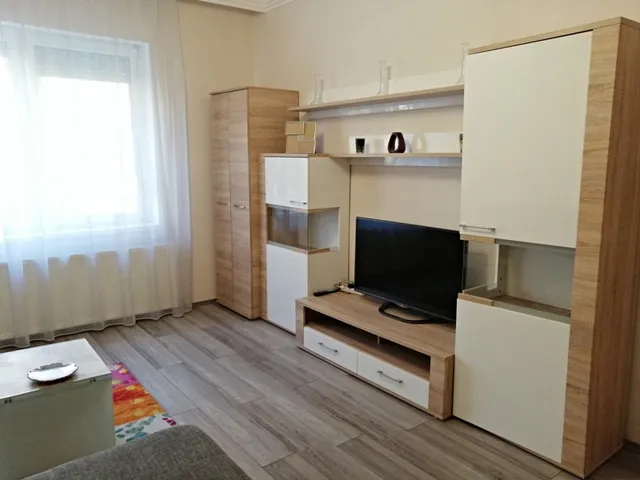 Kiadó lakás Debrecen, Belváros 55 nm