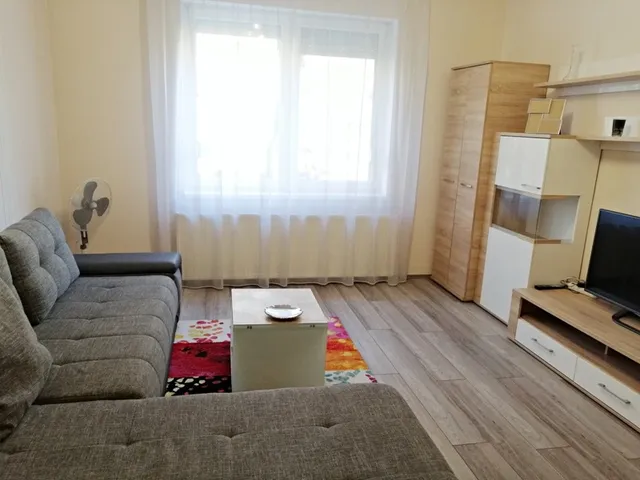 Kiadó lakás Debrecen, Belváros 55 nm