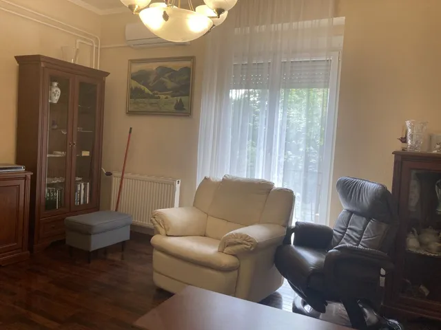 Eladó lakás Debrecen, Egyetemváros 75 nm