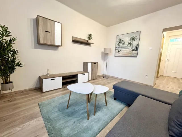 Eladó lakás Debrecen, Sóház 32 nm