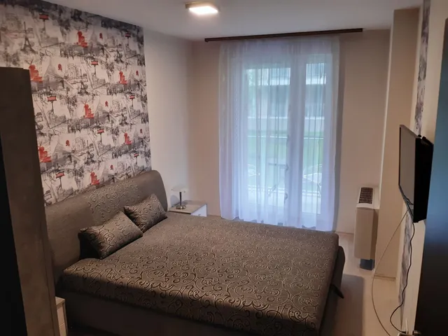 Kiadó lakás Debrecen, Egyetemváros 45 nm