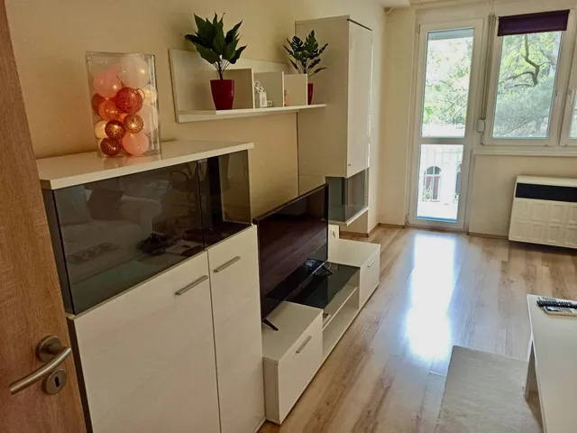 Kiadó lakás Debrecen, Egyetemváros 54 nm