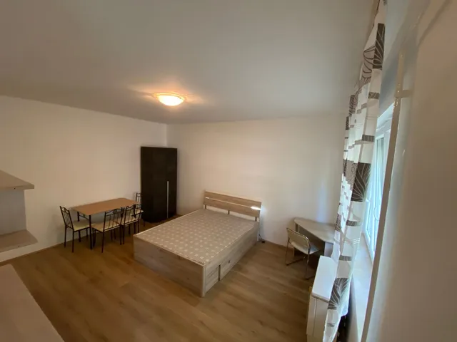 Kiadó lakás Debrecen, Péterfia 31 nm