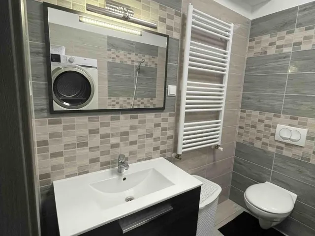 Kiadó lakás Debrecen, Belváros 74 nm