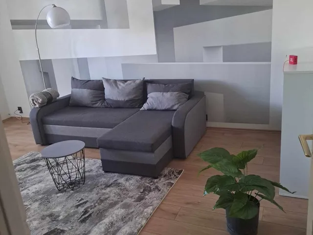 Kiadó lakás Debrecen, Egyetemváros 44 nm
