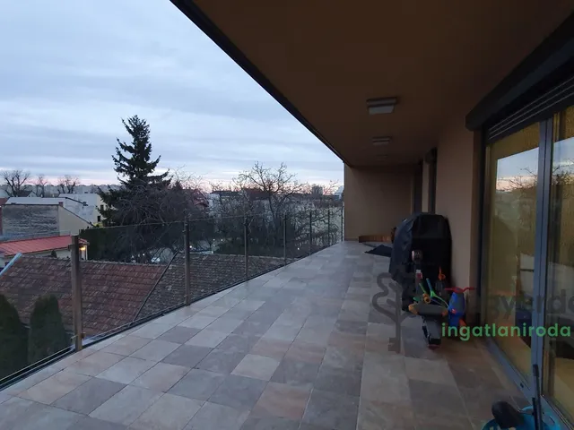 Kiadó lakás Debrecen, Belváros 100 nm