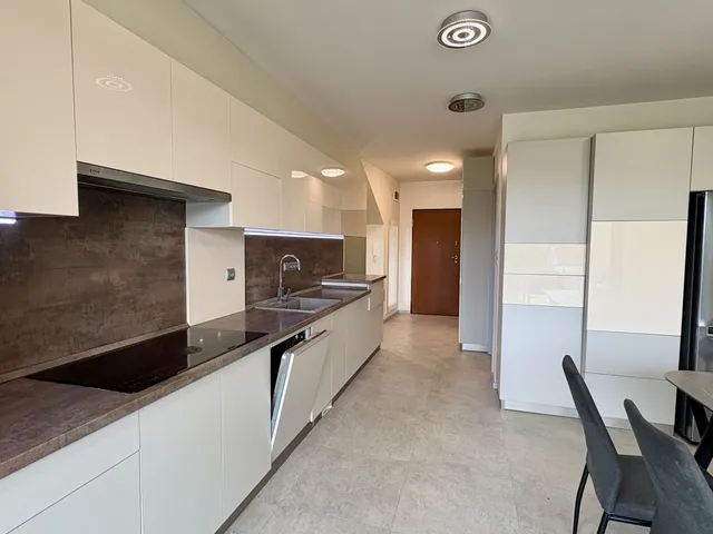 Kiadó lakás Debrecen, Belváros 100 nm