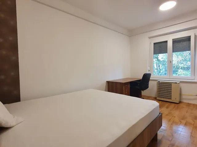 Kiadó lakás Debrecen, Egyetemváros 50 nm