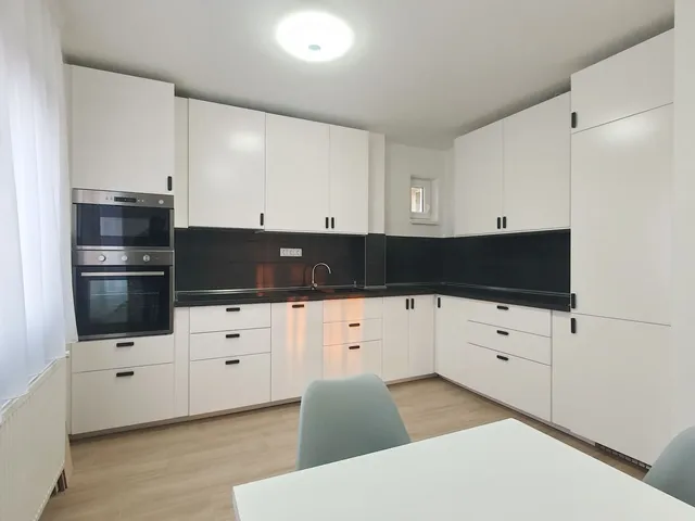 Kiadó lakás Debrecen, Sestakert 66 nm